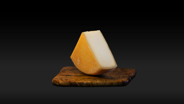 Fromage à Raclette du Valais AOP Dixence provenant de la Fromagerie d’Hérémence